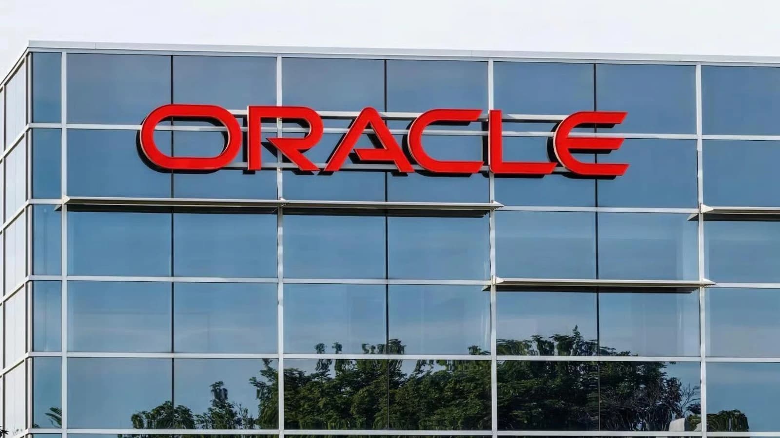 Wall Street sets Oracle stock price target for next 12 months